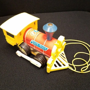 Vintage 60s Fisher Price Toot Toot Train, Pull Toy