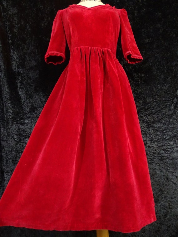Stunning vintage red velvet dress, 80s/90s, handm… - image 1