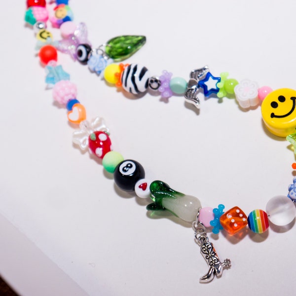 90s Y2K Funky Smiley Cowboy Bok Choy Mismatched Beaded Necklace Chocker Frog Teddy Bear Fairy Elf Pearl Strawberry Rainbow Rhinestone Shroom