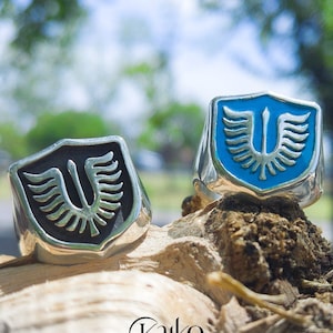 Taka no Dan Griffith Signet Ring 925 Sterling Silver by KAIKO
