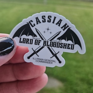 Adesivo Cassian - Lord of Bloodshed, acotar, sjm, Sarah J Maas, booktok, adesivo fustellato, adesivo kindle, adesivo laptop