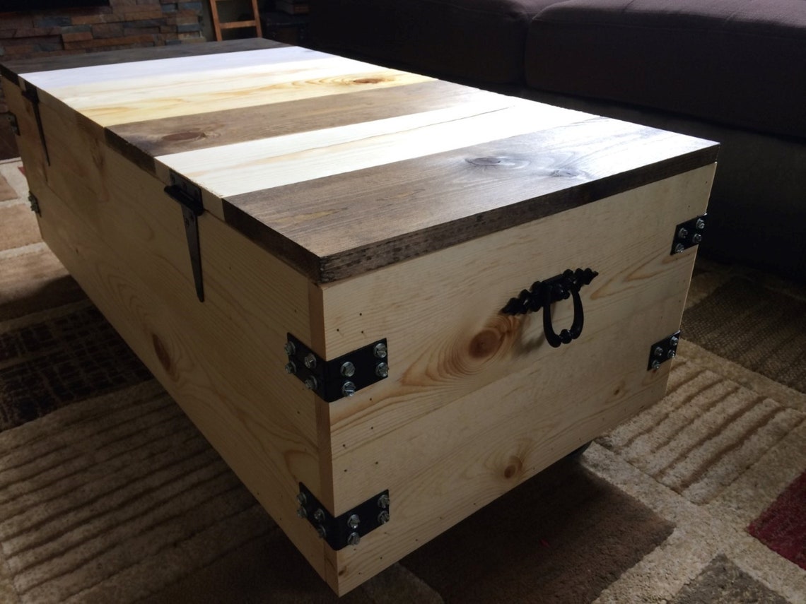 Trunk COFFEE TABLE on Wheels & With StorageWOOD Vintage style Etsy