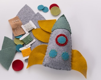 Plush Rocket Kit/Rocket Sewing Kit/Stuffed Rocket Sewing Kit/Felt Sewing Kit/Kids Sewing Kit/Wool Felt Toy/Felt Toy/Space Toy/Space Sewing