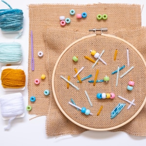 Kids Sewing Kit / Preschool Sewing/Learn to Sew Kit/Montessori Sewing/Craft Kits/Children Sewing Game/ How to Sew /Life Skill/Burlap Sewing