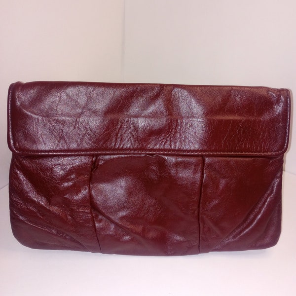 1980's LETISSE burgundy leather clutch purse