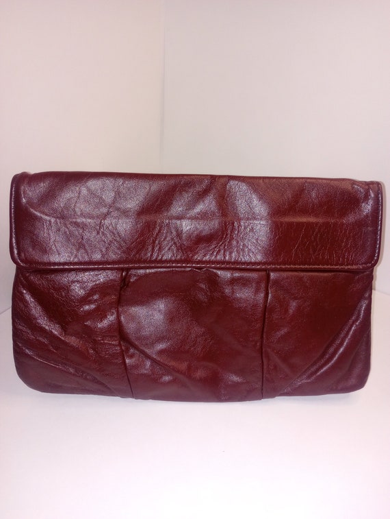 1980's LETISSE burgundy leather clutch purse