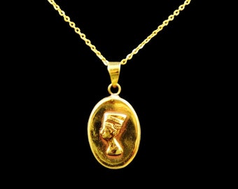 Handmade Golden Brass Pendant Necklace Chain Jewellery of Ancient Egyptian "Queen Nefertiti Mask"