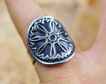 Egyptian Handmade Gorgeous Oxidized Nickel Adjustable Ring Band Costume Jewellery...Arabic Style