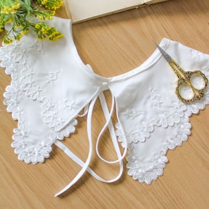 White removable false collar with floral embroidery, Peter pan collar, peter pan collar, false collar, cottagecore accessory, dark academia accessory image 1