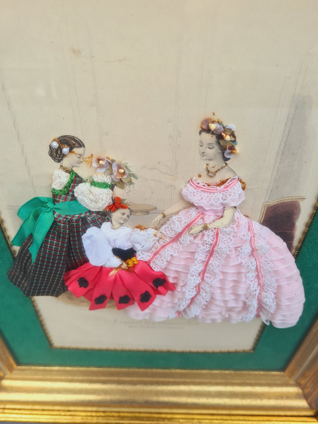 フランスアンティーク 額縁La Mode Illustree Vintage La Mode Illustree Framed Victorian Fashion Print