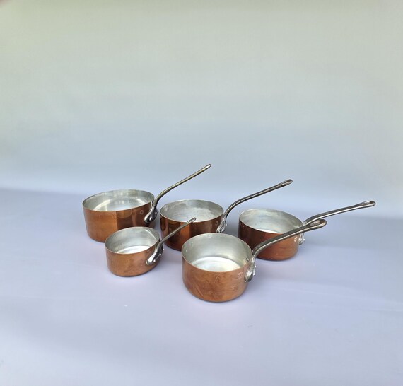 フランスの銅のソースパン