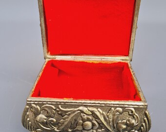 Rare Jewelry Box With Porcelain Medallion, Victorian Style