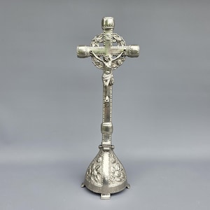 Standing antique religious Jesus Christ cross altar / table altar crucifix ++