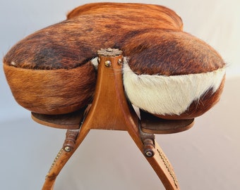 Beautiful vintage cow foot stool ++