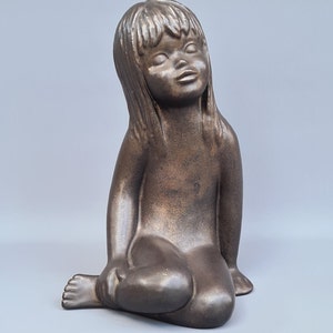 XL mid-century Flemish Belgian ceramic figurin of a girl, Emiel Laskaris  ++