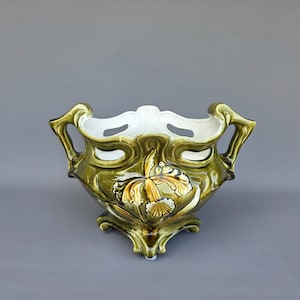 Rare large antique ceramic floral planter jardinière, Art Nouveau Jugendstil ++