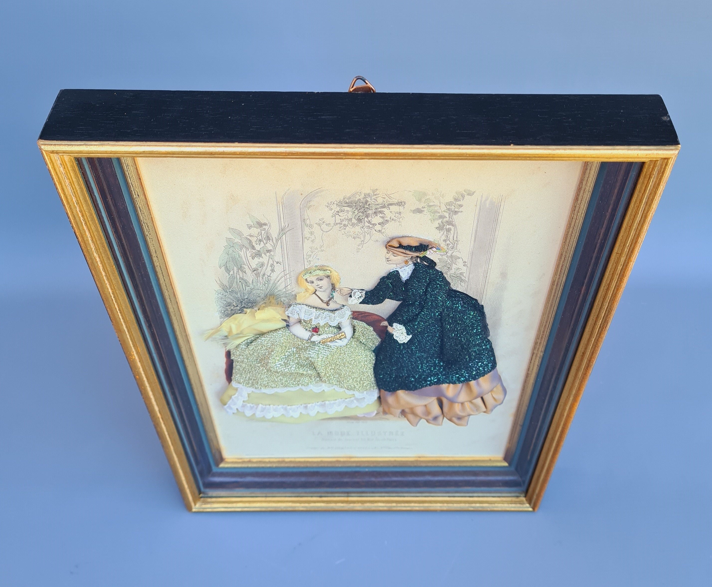 フランスアンティーク 額縁La Mode Illustree Vintage La Mode Illustree Framed Victorian Fashion Print