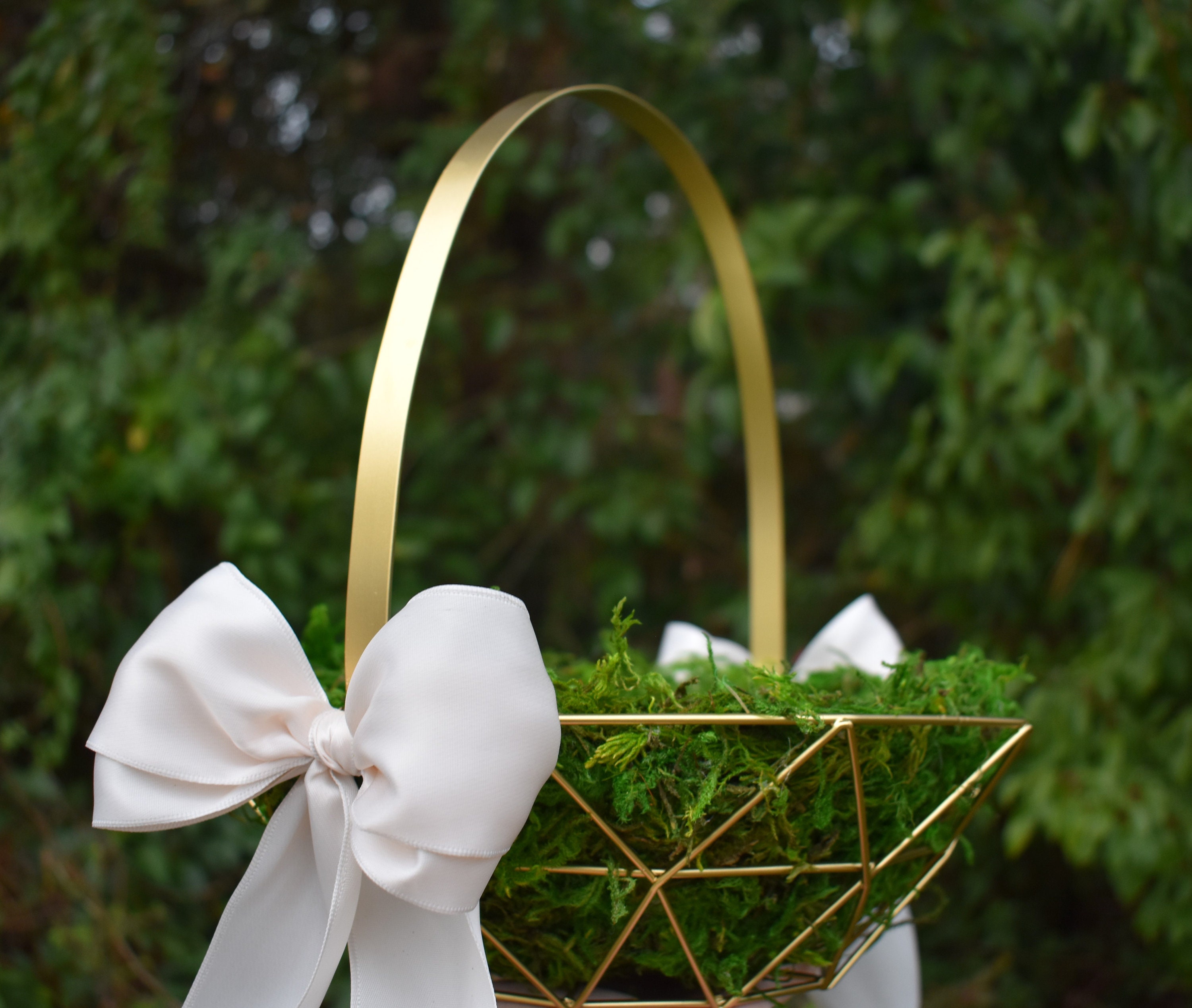 Flower Girl Baskets Party Supplies Round Metal Wedding Basket with