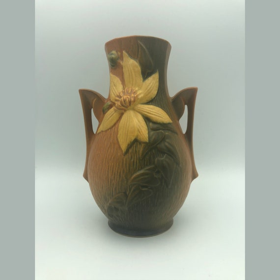 Roseville Clematis 8 Brown Handled Vase 108 8 Etsy