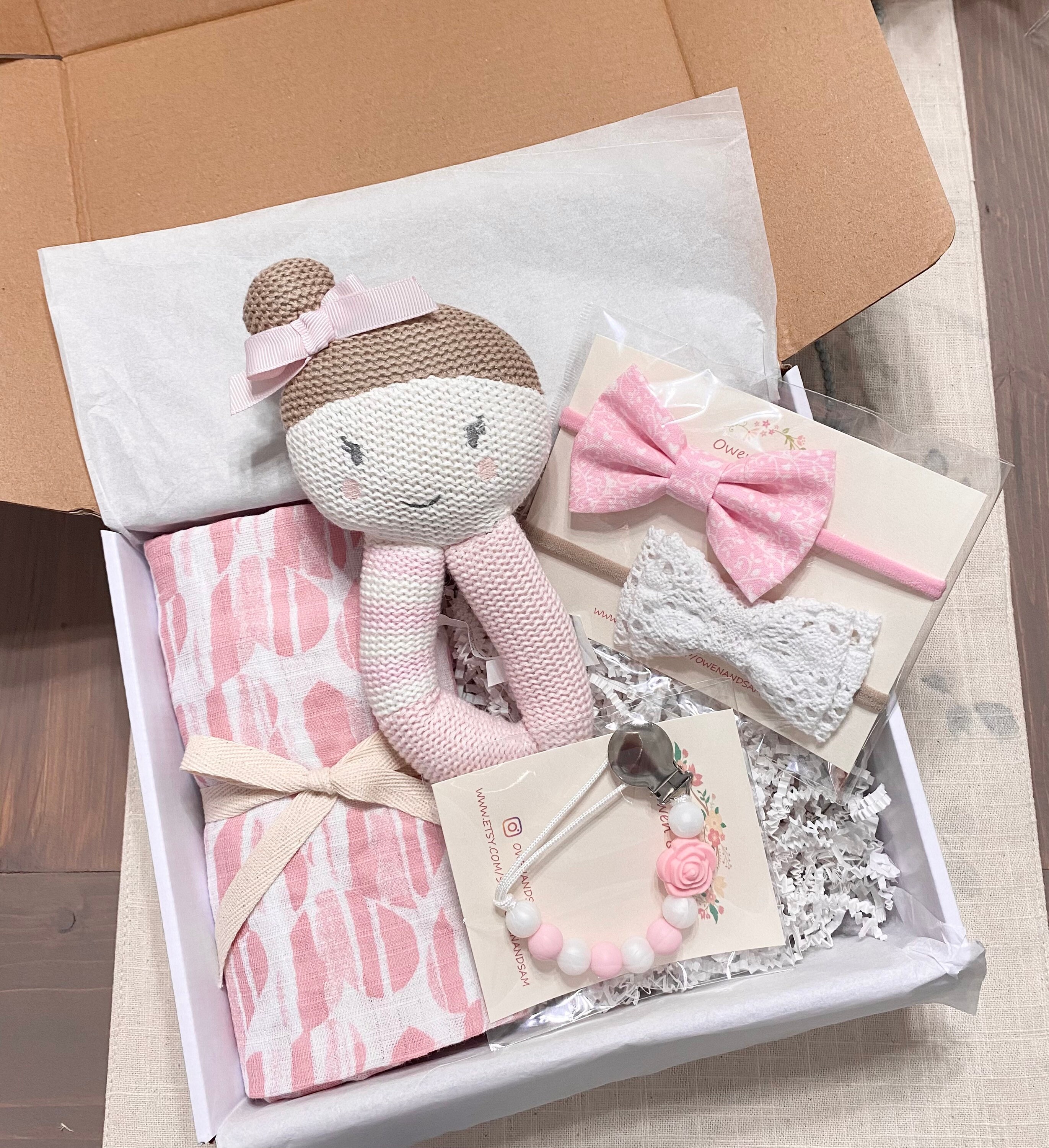 baby-gift-box-set-baby-shower-gift-newborn-gifts-etsy-uk