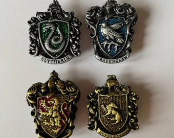 Harry Potter House Crest Enamel Pin Badge Gryffindor, Slytherin, Hufflepuff and Ravenclaw