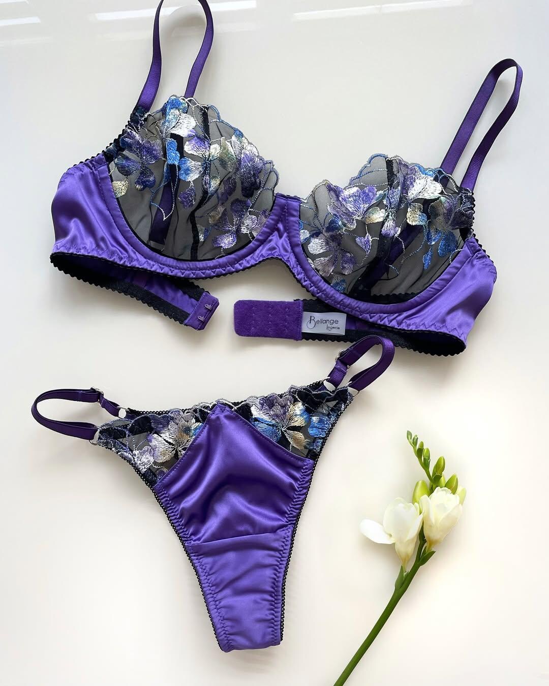 Purple Embroidery Floral Lace Underwire Garter Bra Set