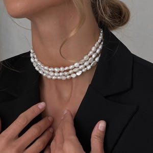 Chokerketting met echte zoetwaterparels - 3 gelaagde parelchoker - bruidschoker, trouwketting - bruidscadeau voor haar