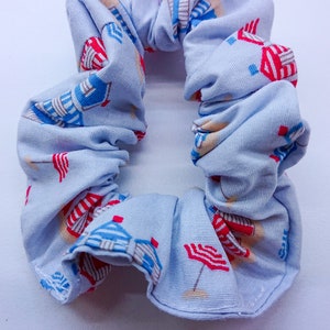 Beach houses scrunchie