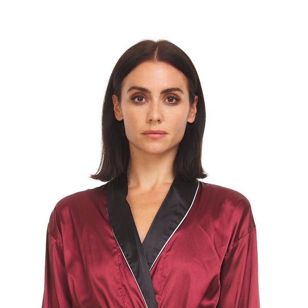 Peignoir femme en satin soyeux Bordeaux / Col noir ( RBC )