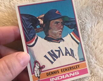 1976 Topps Baseball Dennis Eckersley RC 98. CLEVELAND, Vintage 