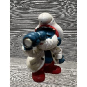 Sea Captain Papa Smurf Figure 1981 Vintage Schleich Peyo 2.25” Made in Hong Kong
