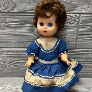 Vintage Eegee Baby Girl Drink and Wet Plastic Doll Blue Dress Made in Hong Kong 11” READ