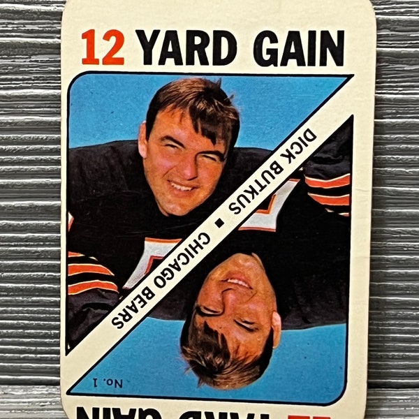 1971 Topps Game Football Dick Butkus #1 Chicago Bears Vintage NFL Collectible