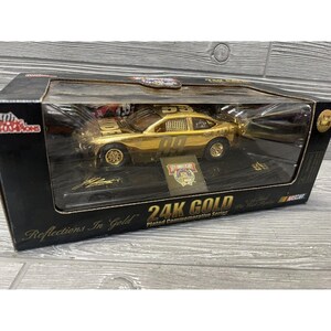 Racing Champions 24K Gold 50th Anniversary 1:24 #99 Jeff Burton
