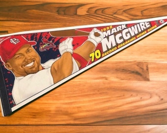 NWOT Vintage Mark McGwire 70 Homeruns Full Size Pennant