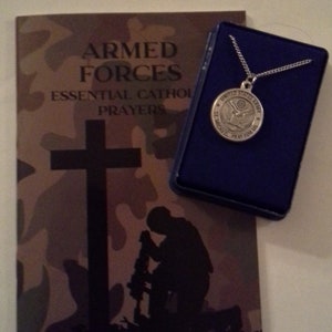 Saint Michael Armed Forces Medal, Army, Navy, Air Force, Coast Guard Italy, on chain with free prayer book image 3