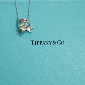 Tiffanys and co bow necklace - Etsy 日本