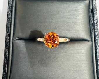 Estate Solid 14k Yellow Gold 1.3ct Orange Sapphire Round Solitaire Ring 1.6g Size 6.75