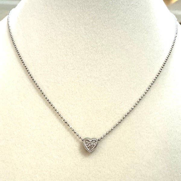 Vintage 1990s Natural Diamond Solid 10k White Gold Heart Ball Chain Dainty Minimalist Estate Pendant Necklace 17”