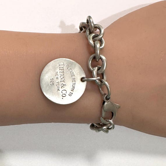 Authenticated Return to Tiffany & Co. Round Tag Solid 925 Sterling