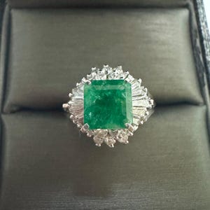 Estate 1.3ctw Natural Square Green Emerald Brilliant & Baguette Diamond Halo Solid PT900 Platinum Unique Statement Cocktail Ring 6.9g Size 5