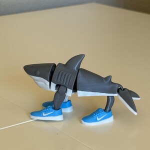 tralala tralaleo with shoes shark