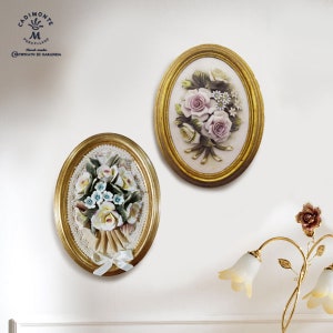 Handmade Capodimonte Style Porcelain Flower Bouquet in Oval Frame Wall Plaque for Wedding/Decoration/Gift