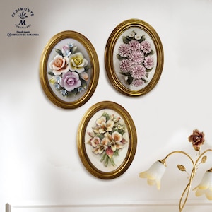 Handmade Capodimonte Style Porcelain Flower Bouquet in Oval Frame Wall Plaque for Wedding/Decoration/Gift
