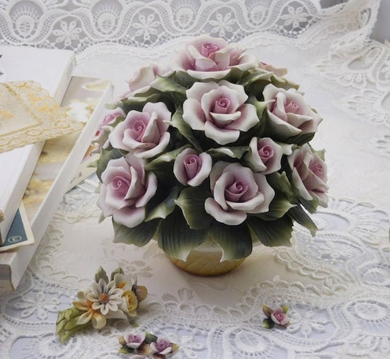 Handmade Beautiful Porcelain Flowers Basket Capodimonte Style