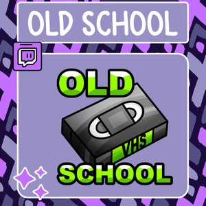 Könnte beinhalten: Ein lila und weißer Hintergrund mit einem grün-schwarzen VHS-Band. Der Text "OLD SCHOOL" ist in grünen Buchstaben oben und unten im Bild.