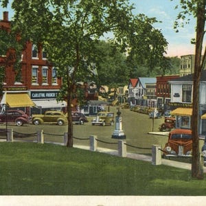 Postkarte Ansicht der Main Street & Elm in Camden, ME. L6