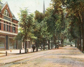 Postal: Vista temprana de la calle principal en Monson, Massachusetts. A8