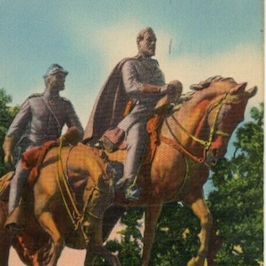 Cartão postal: vista inicial da estátua do General Robert E. Lee, Lee Park, Dallas, TX.