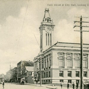 Carte postale Vue antique de la rue principale et de l'hôtel de ville, Marlboro, MA.    A2